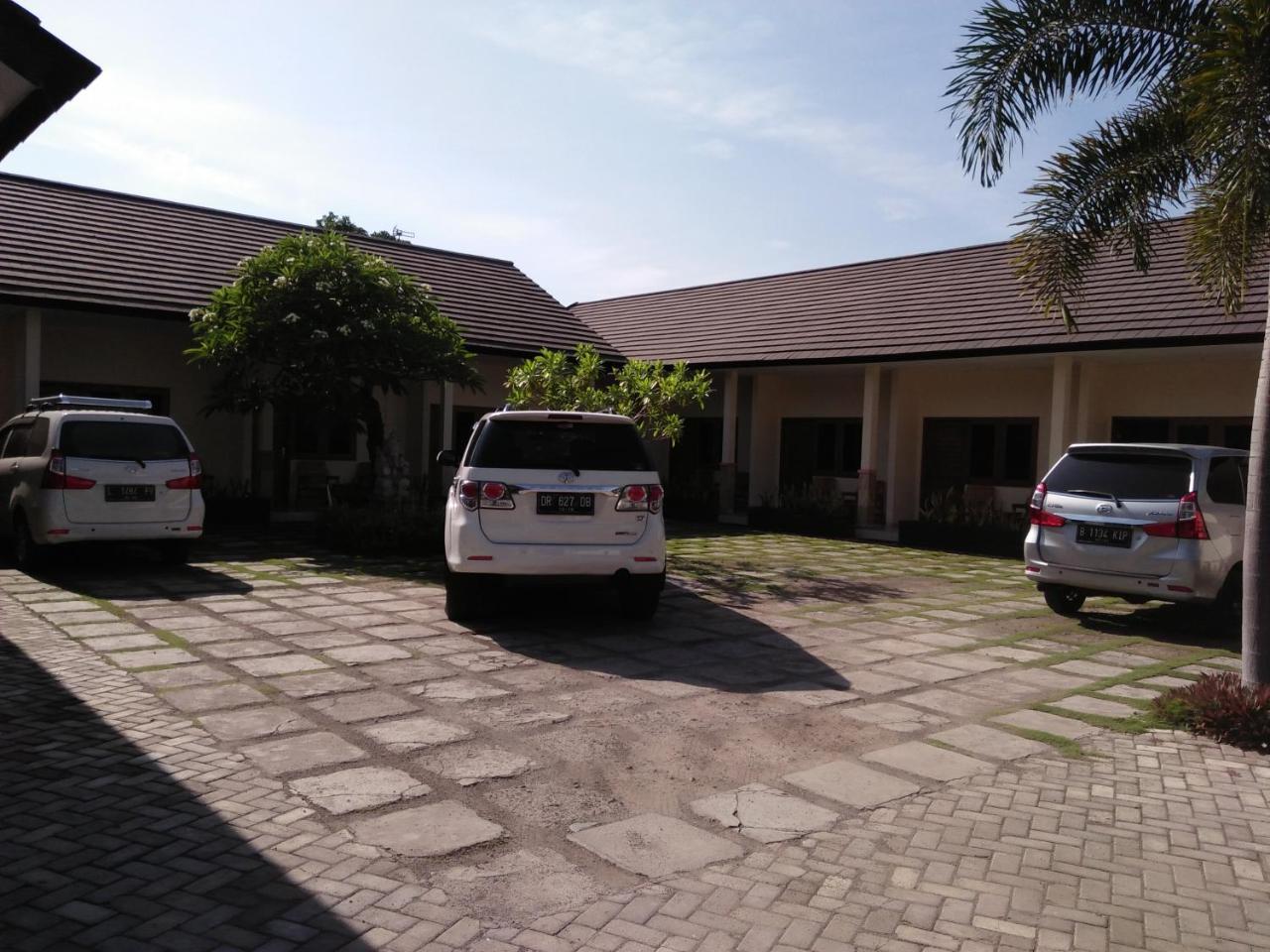 Deka Homestay Mataram Exterior foto